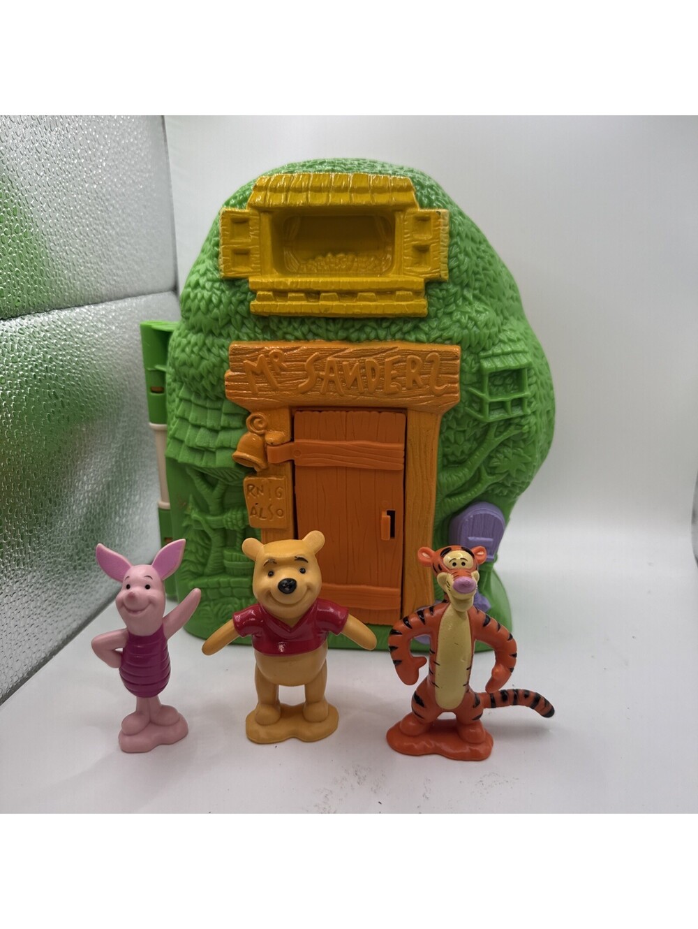 Winnie The Pooh Mr. Sanders Owl Foldable Treehouse 1992 Disney Playset & Figures